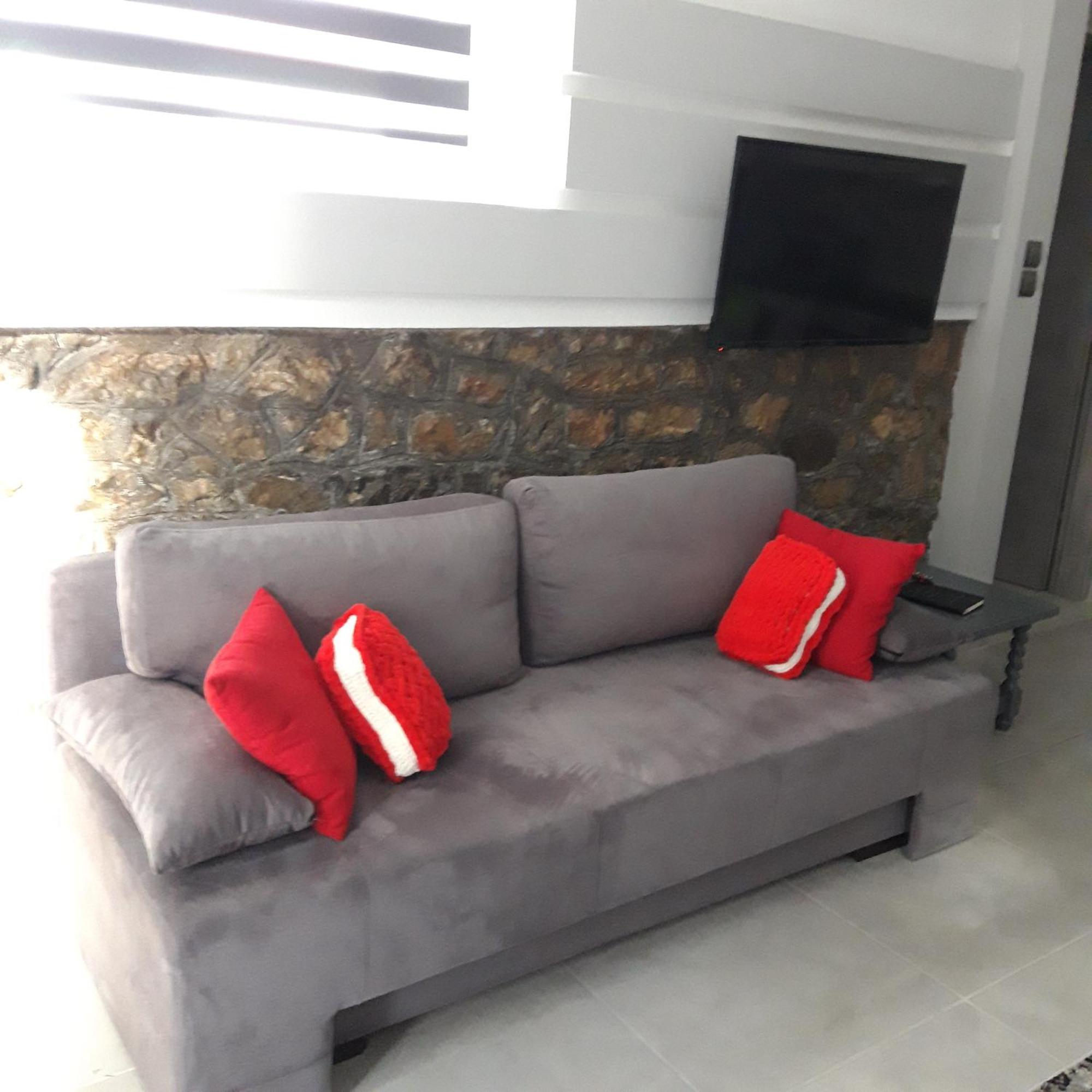 Book House With Yard * Kastoria